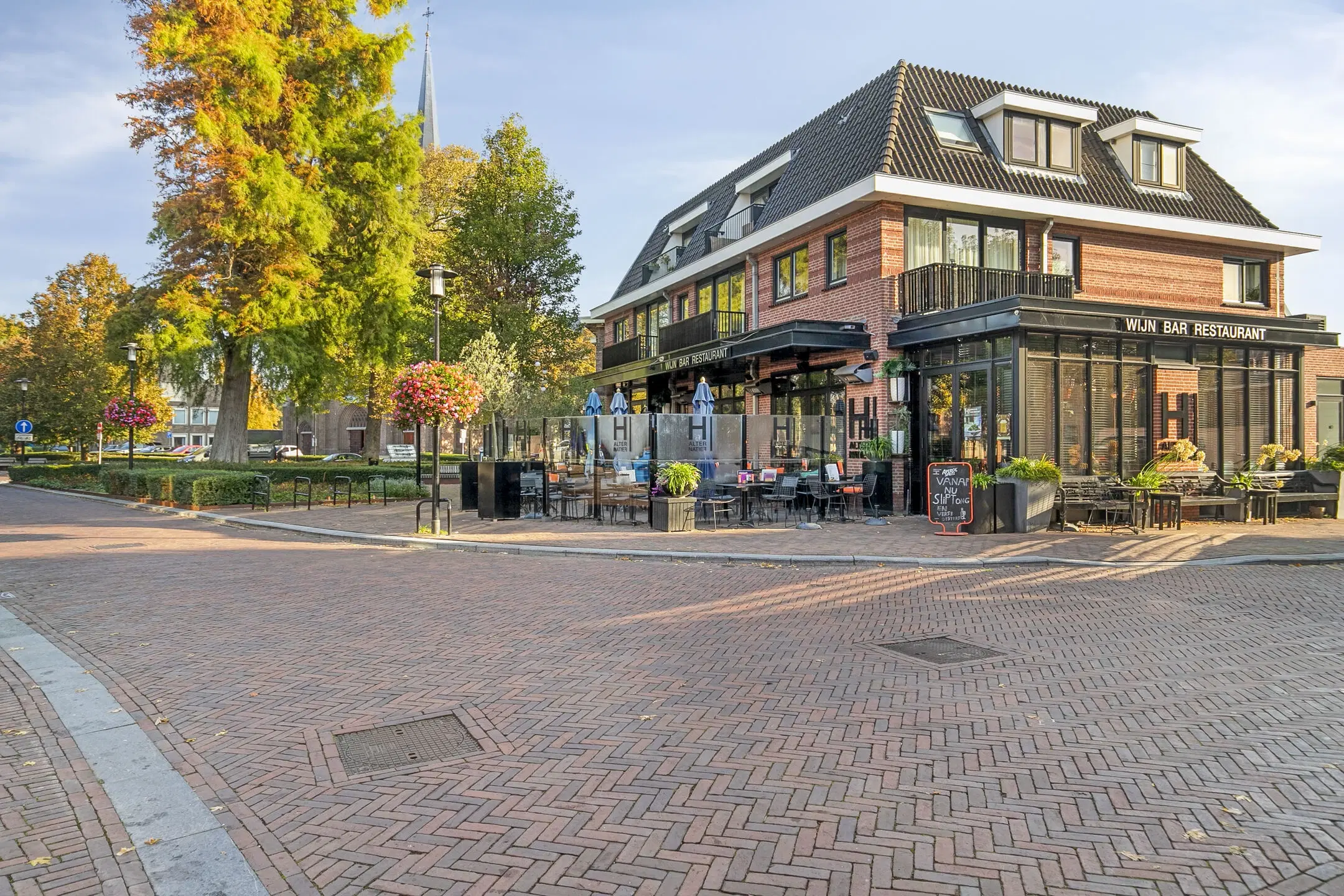 Hillegom, Hoofdstraat 77