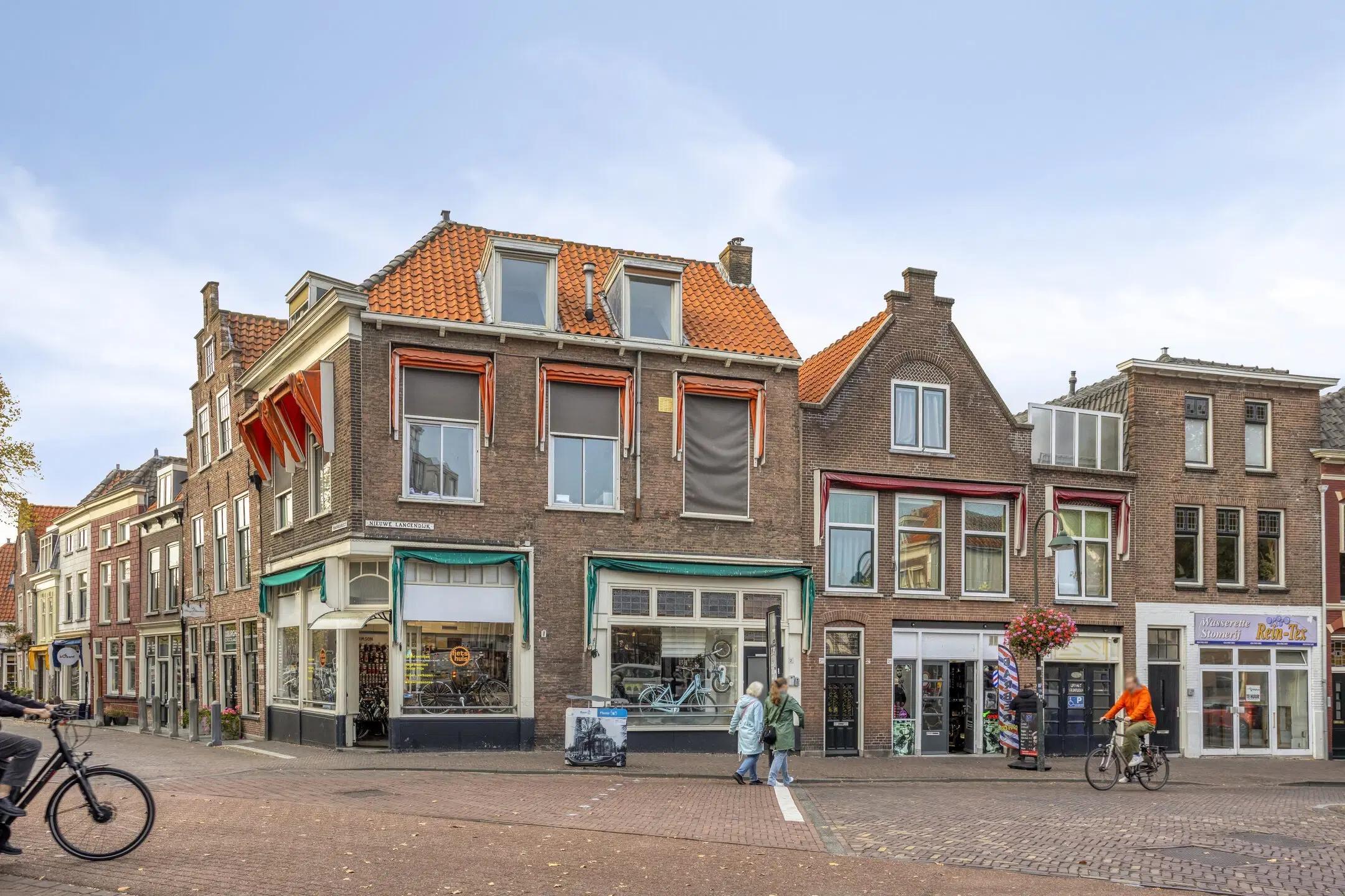 Delft, Nieuwe Langendijk 2B en 2C