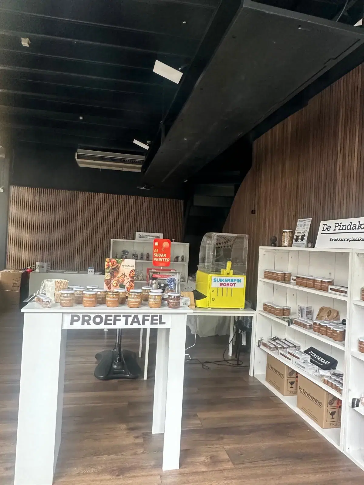 Delft, Brabantse Turfmarkt 94