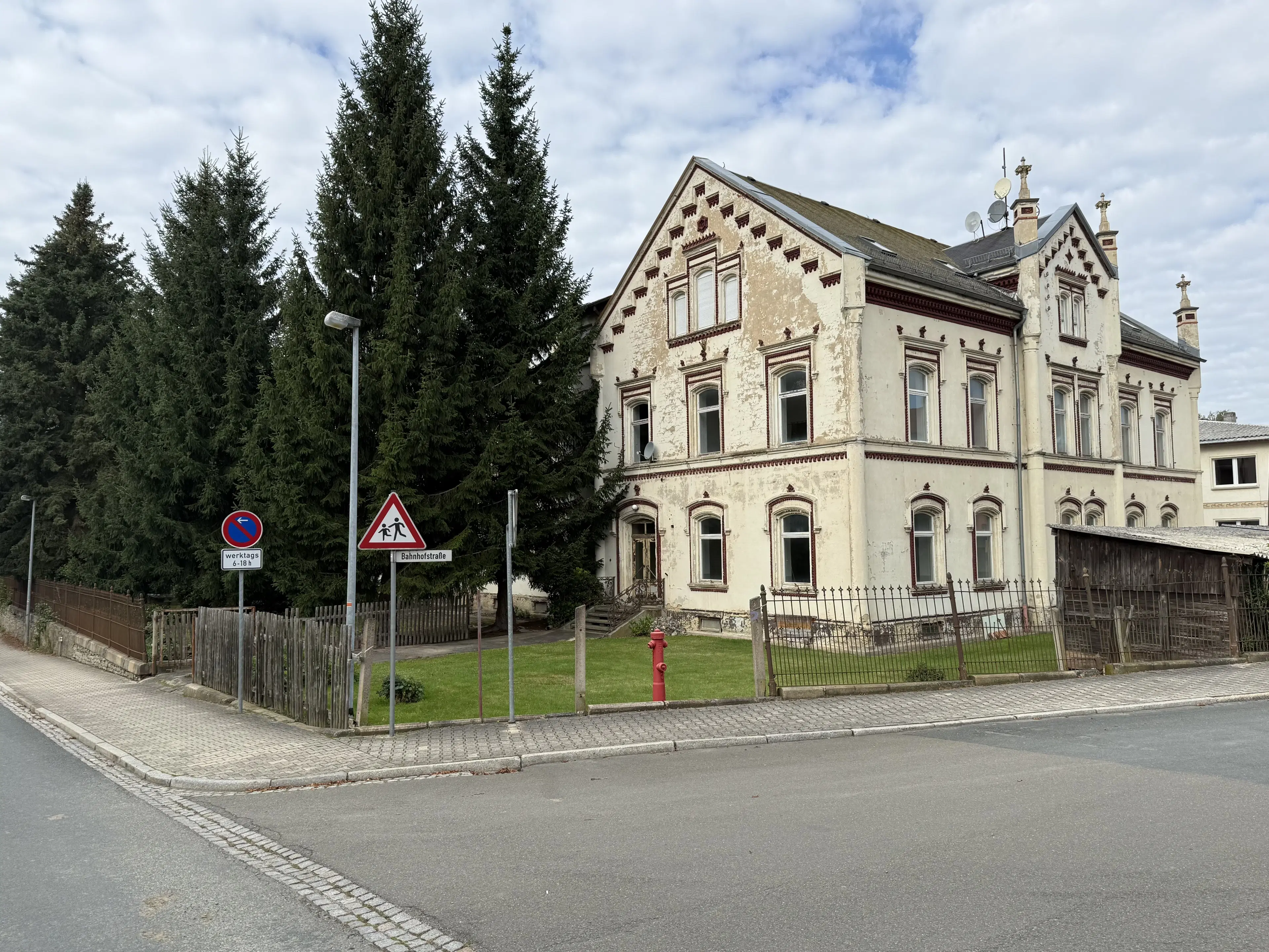 Beleggingsobject fabrikantenvilla in Mohlsdorf-Teichwolframsdorf, Thüringen - Duitsland