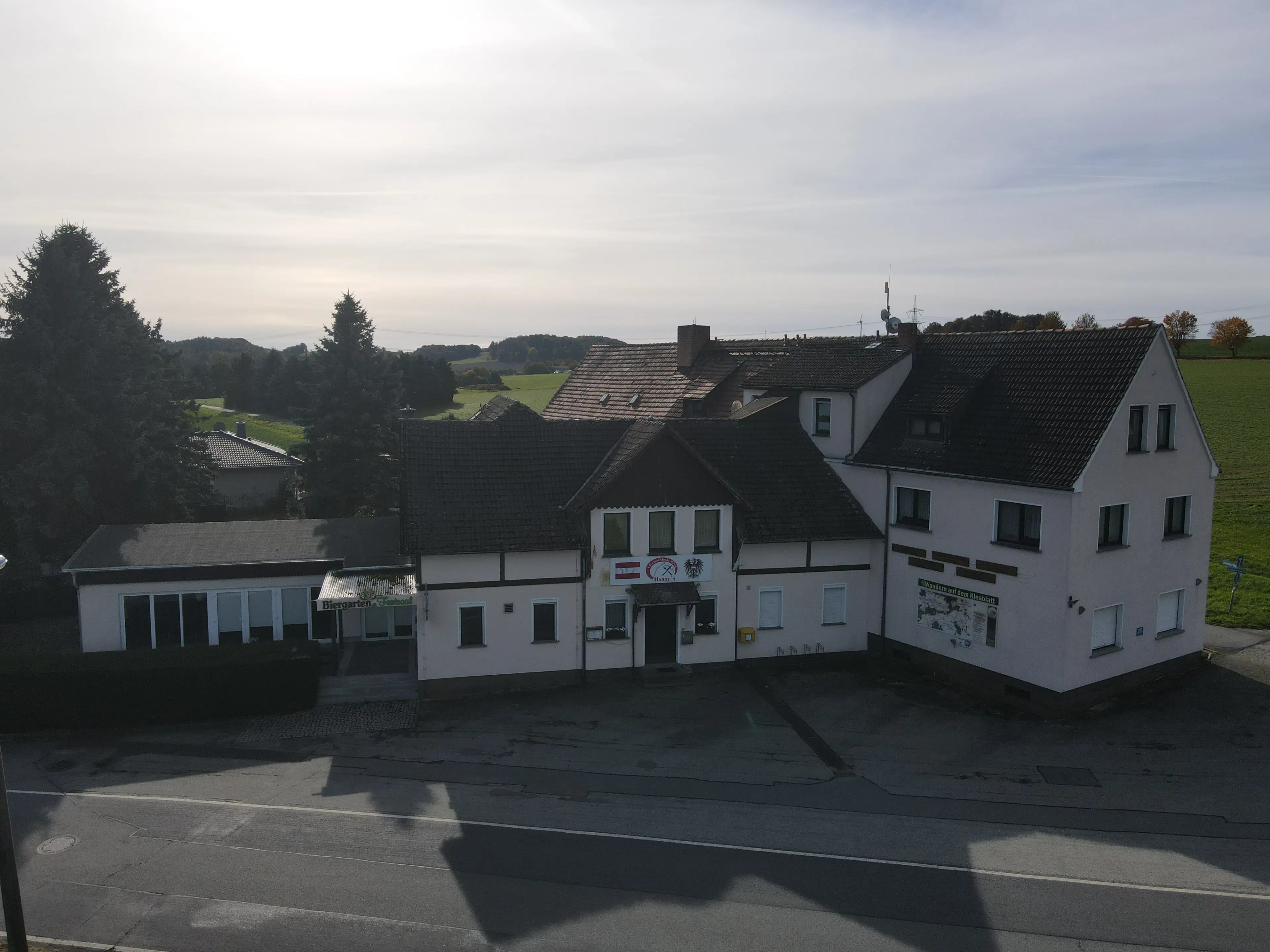 Hotel "Harry's Österreichische Hütte" met 13 kamers in Lawalde - Duitsland