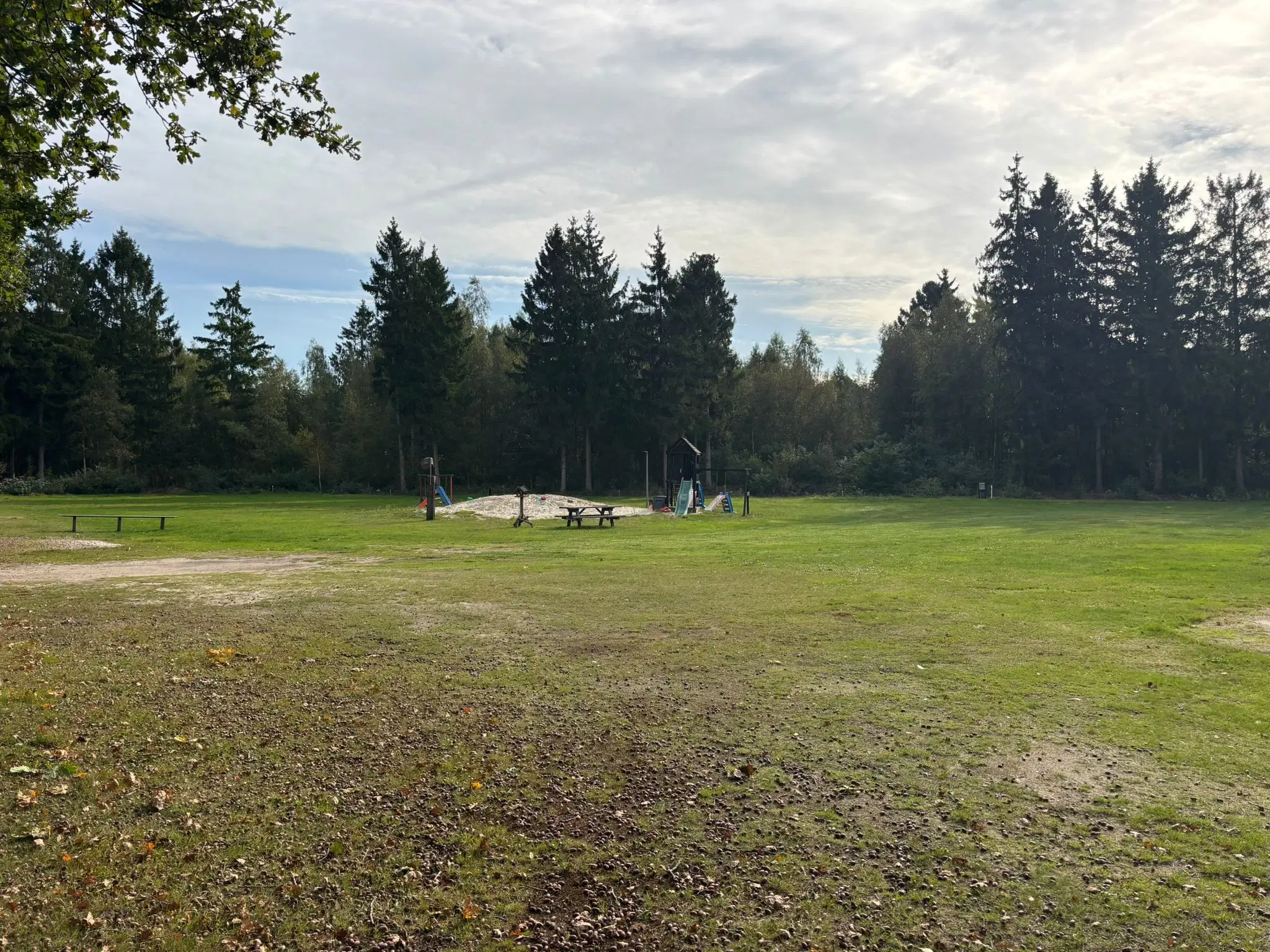 13 percelen grond gelegen op Resort de Moraine te Spier