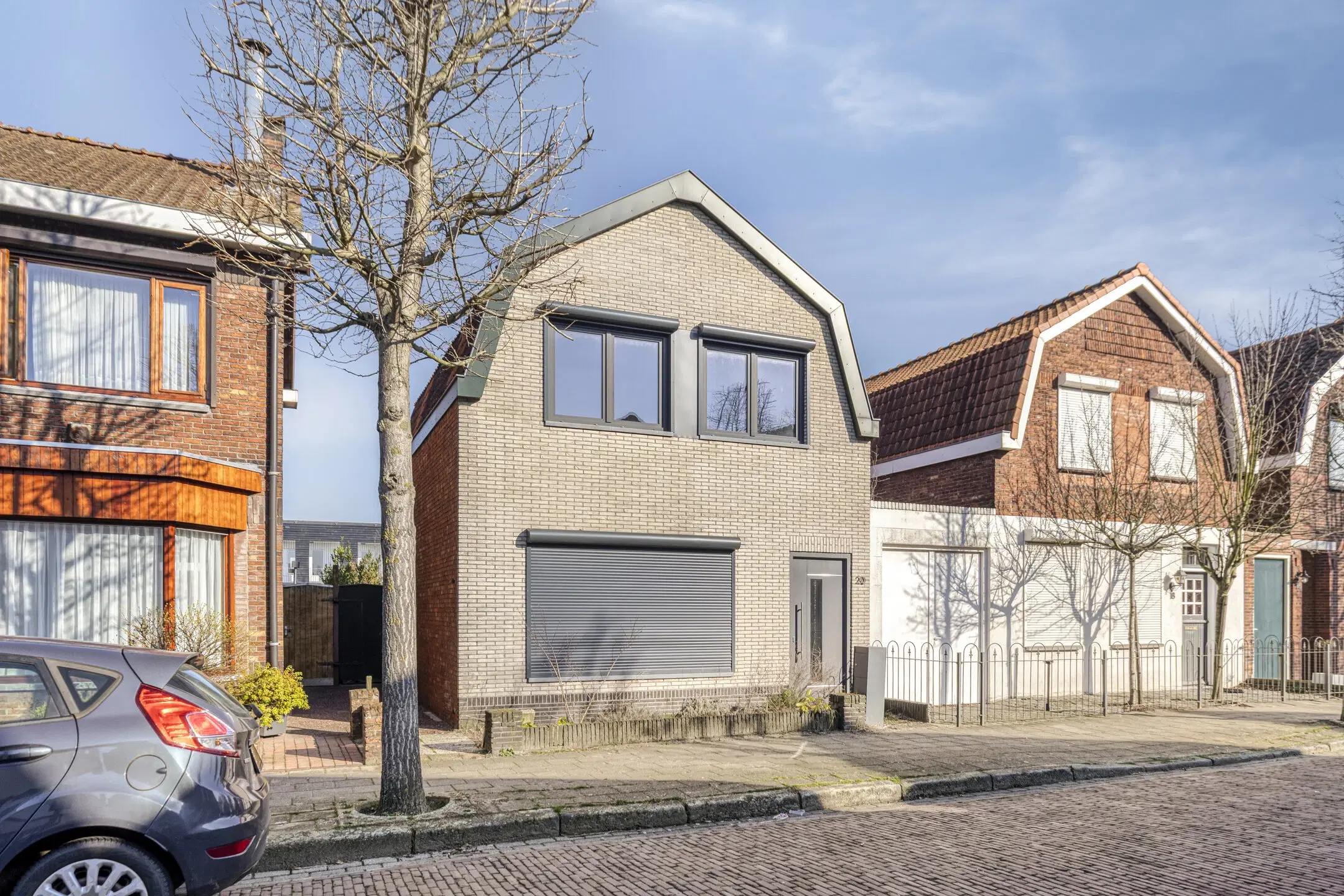 Sas van Gent, Westdam 20