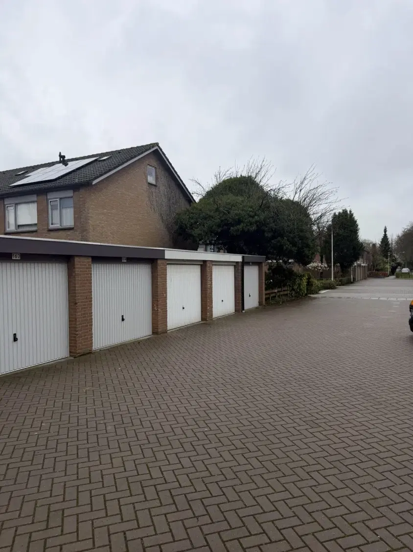 Tilburg, Van Breestraat 166