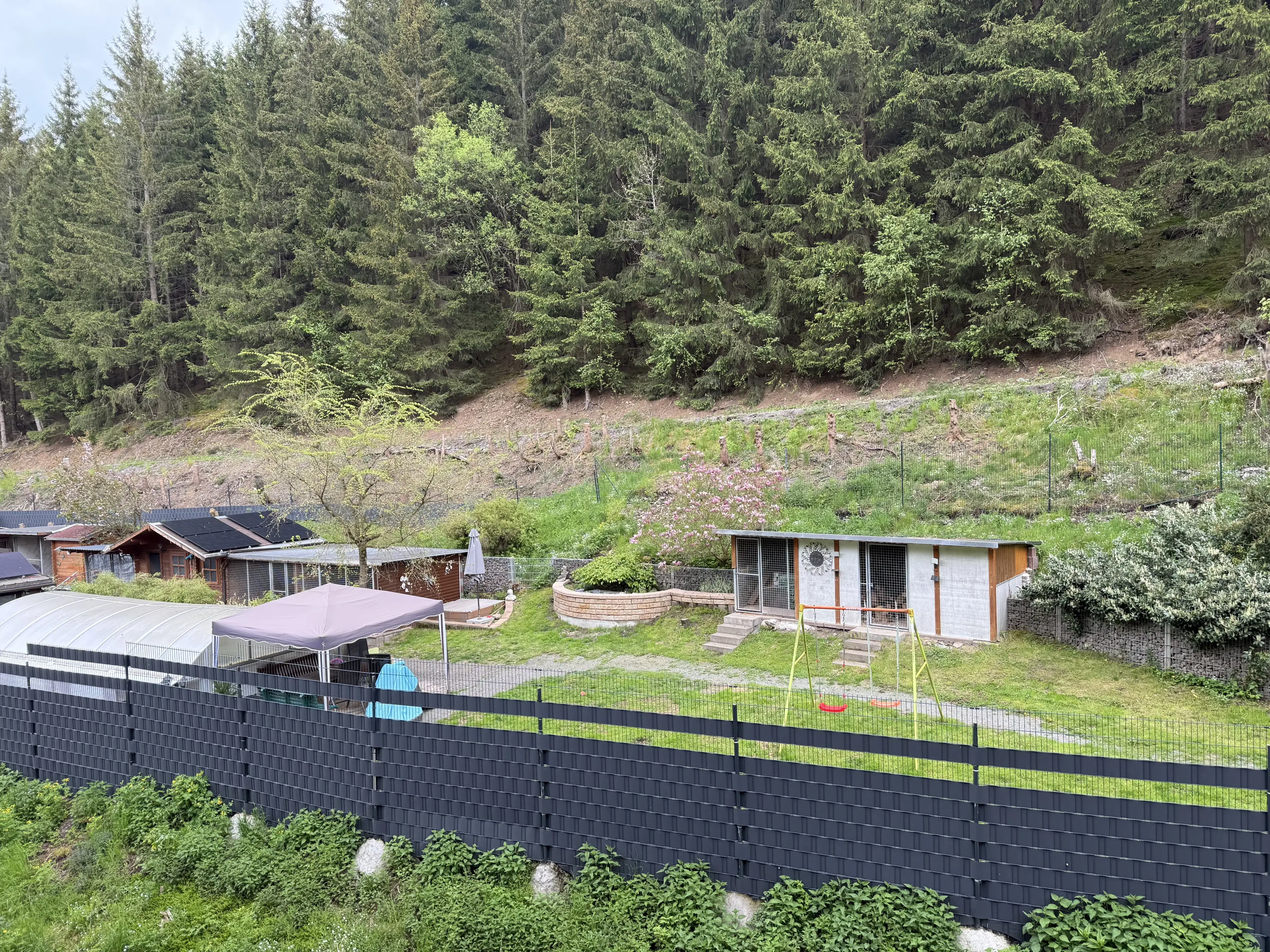 Beleggingsobject 12 eenheden met zonnepanelen in Katzhütte, Duitsland