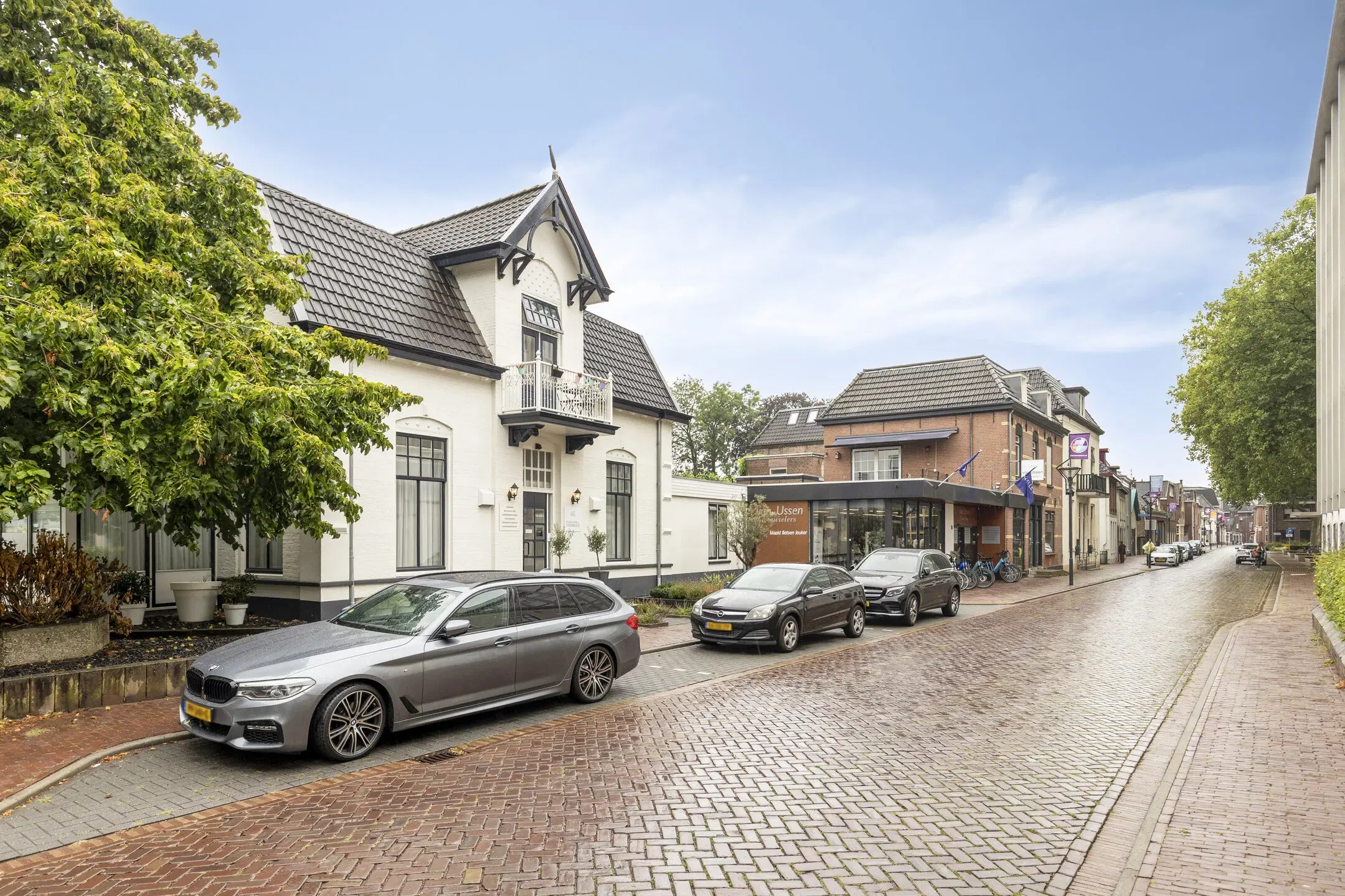 Zevenaar, Kerkstraat 46/Stationsplein 20