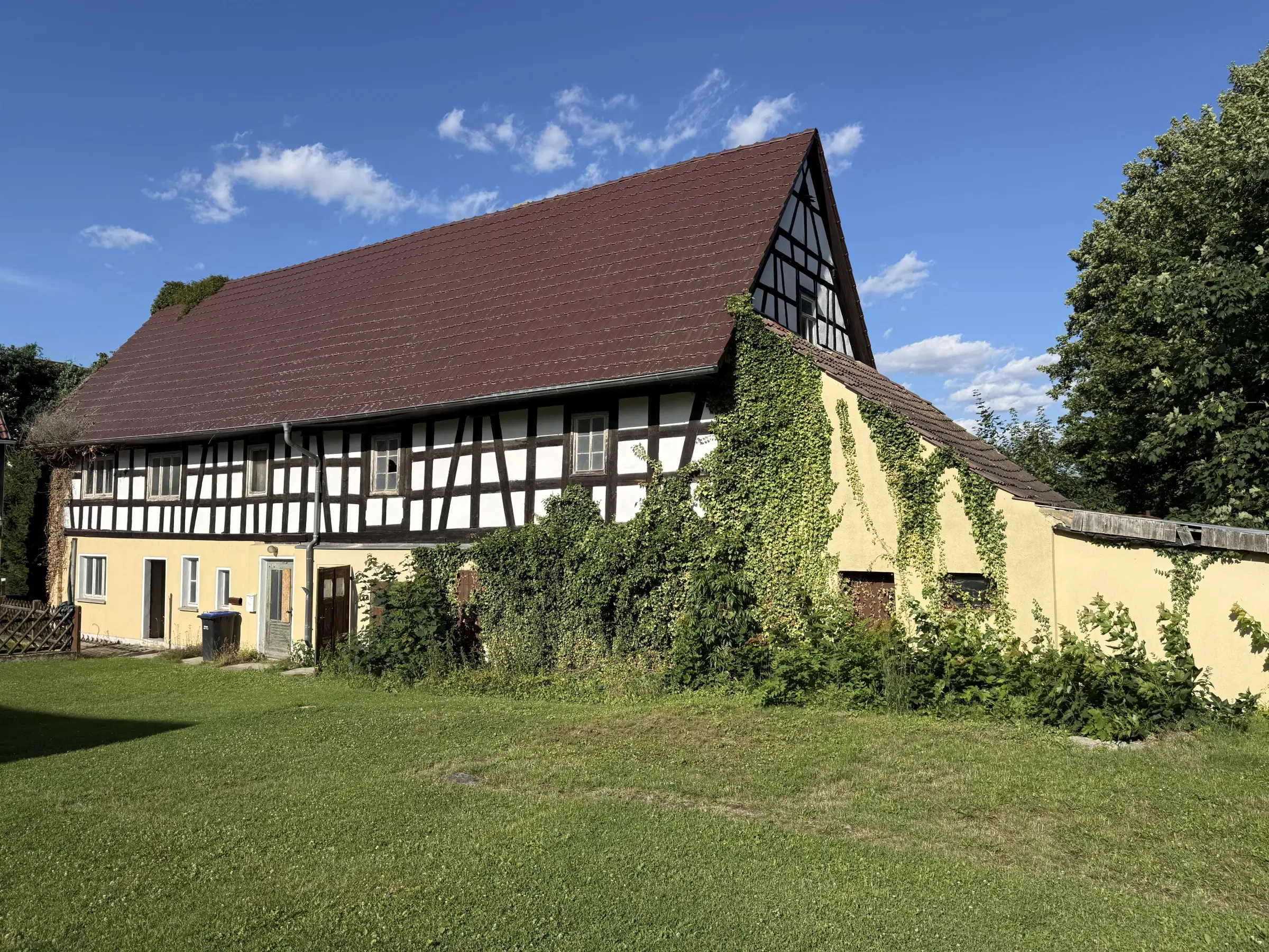 Traditioneel vakwerkhuis op perceel van 660 m² in Starkenburg, Altenburg - Duitsland