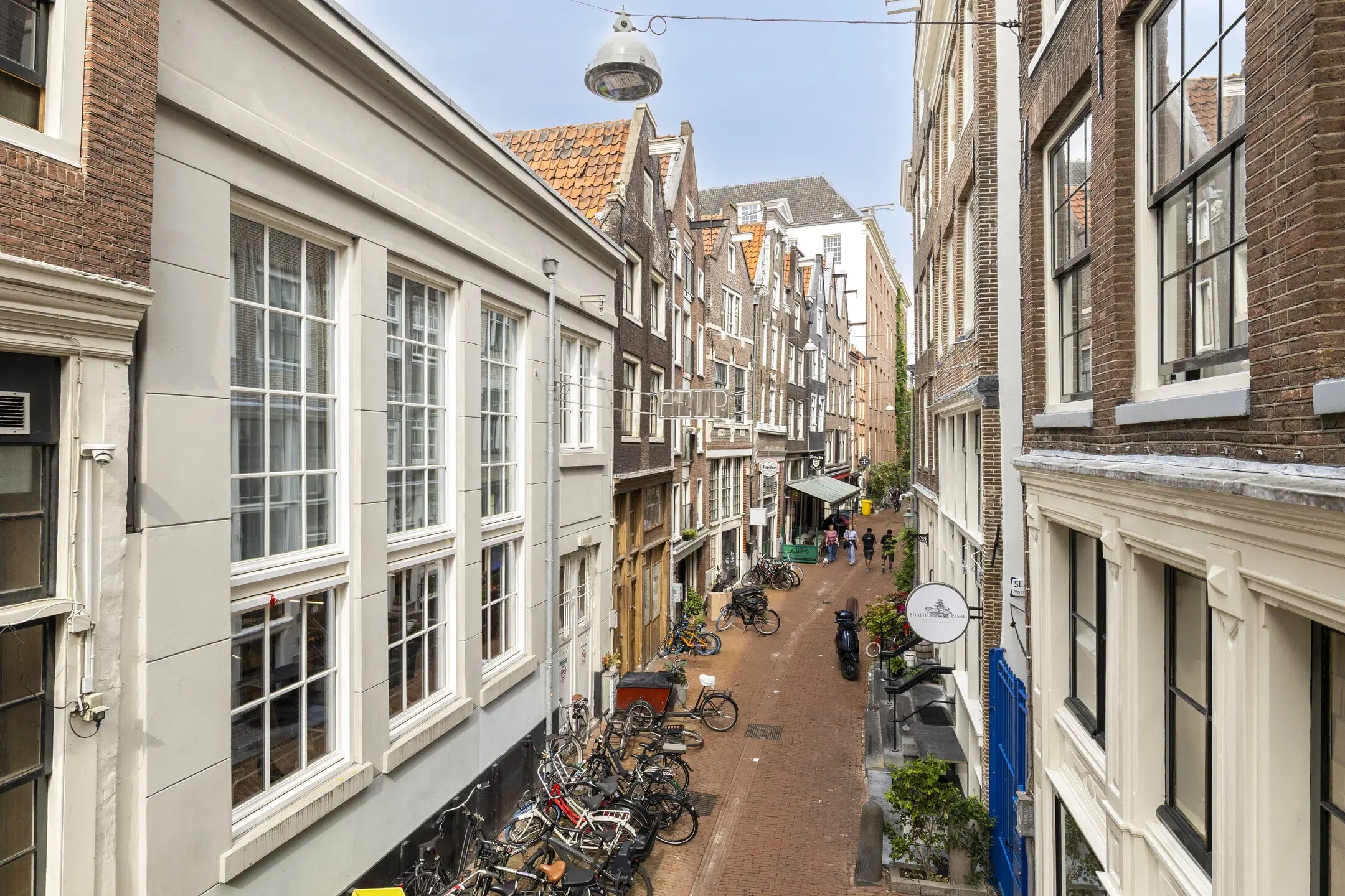 Amsterdam, Voetboogstraat 20 1 en 20 H