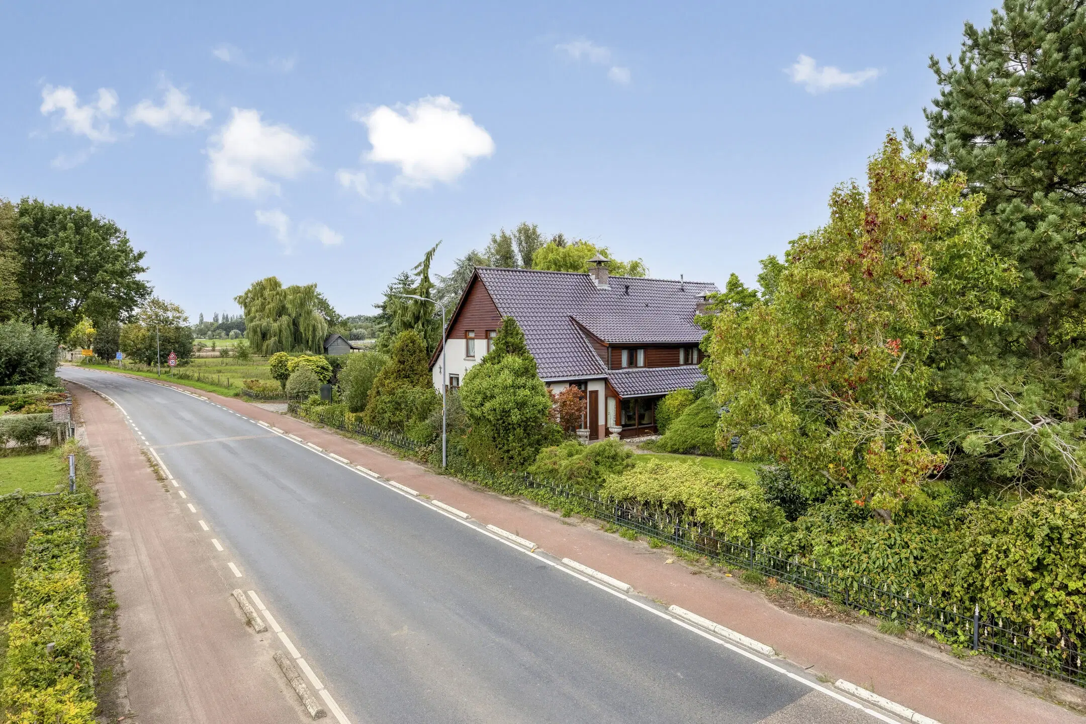 Groessen, Achtergaardsestraat 25