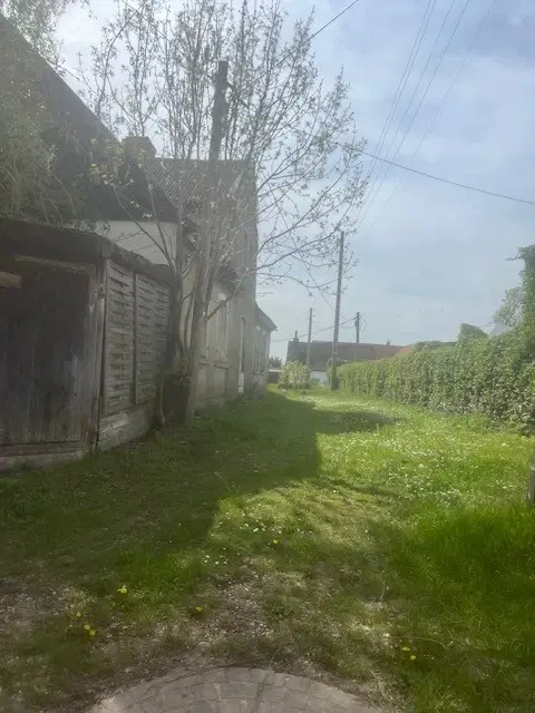 Vrijstaand landhuis op kavel van ca. 1.090 m², met schuur in Rohndorf (Südliches Anhalt) Halle-Leiptzig-Flughafen - Duitsland