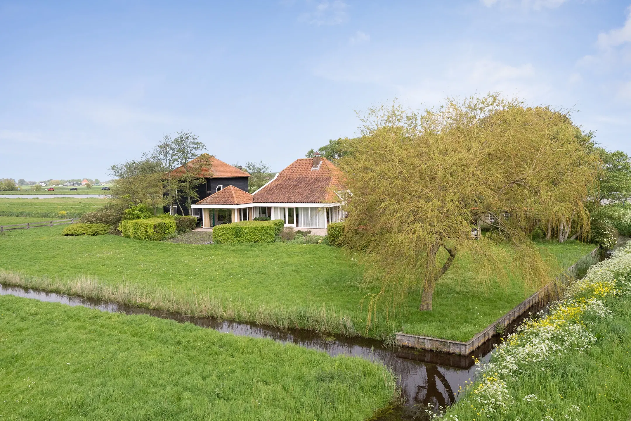 Stierop 1, De Woude