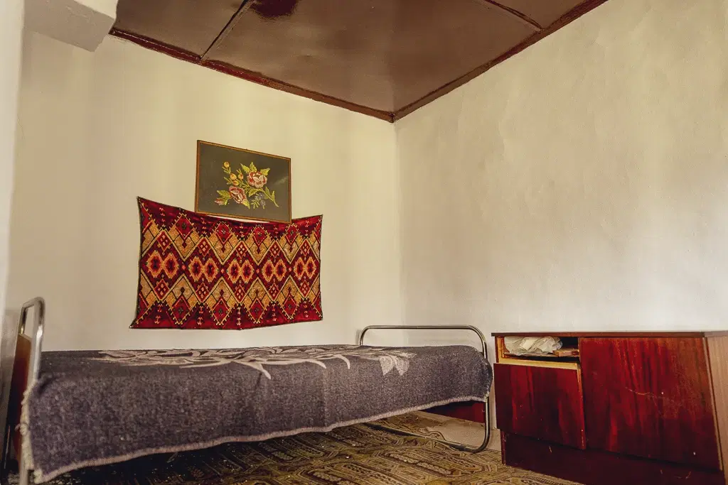 Huis op perceel van 1.900 m² in Slatina, regio Silistra - Bulgarije